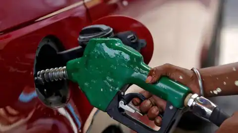 Bihar Petrol Diesel Price Today: पटना समेत 21 जिलों में बढ़े पेट्रोल डीजल के दाम, पूरे बिहार में आज तेल के रेट