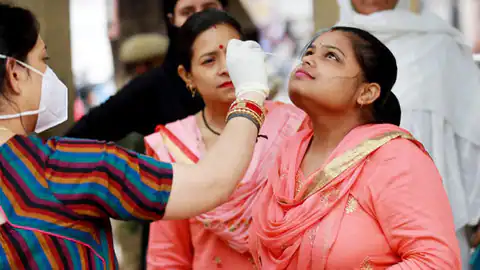 डेंगू का कहर जारी, छठ में डराने लगा कोरोना; आज से पटना के स्टेशनों पर प्रवासी यात्रियों की जांच होगी
