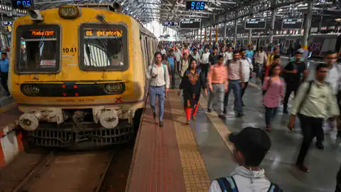 World Population: चीन से आगे निकलेगा भारत, 2023 में बनेगा सबसे ज्यादा आबादी वाला देश