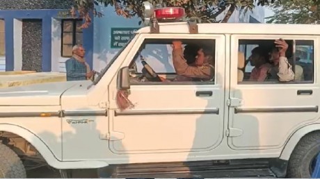 Crime: जेल में बंद कैदी के इलाज के लिए पहुंची थी महिला डॉक्टर, हुई छेड़खानी
