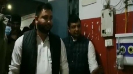 बगहा अनुमंडल अस्पताल में गंदगी देख भड़के डिप्टी CM