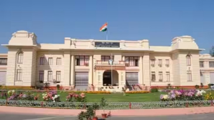 मानसून सत्र की कार्यवाही कल 11 बजे तक स्थगित, BJP मुख्यमंत्री और तेजस्वी से इस्तीफे की कर रहा मांग