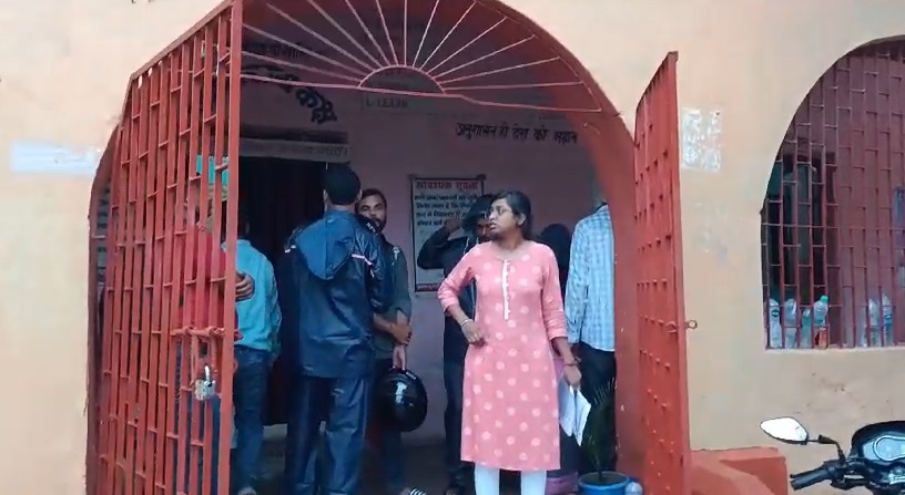 BPSC Teachers Exam 2023: मधुबनी में बड़ी लापरवाही, बिना बायोमेट्रिक थम्ब व फेश रिकॉग्निशन के अभ्यर्थियों ने दिया एग्जाम