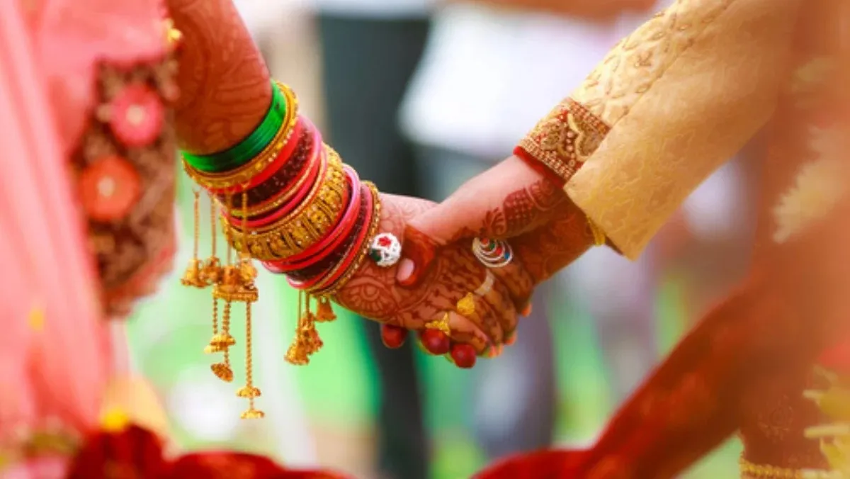 भाई ने शादीशुदा बहन संग लिए सात फेरे, UP में सामने आया चौंकाने वाला मामला