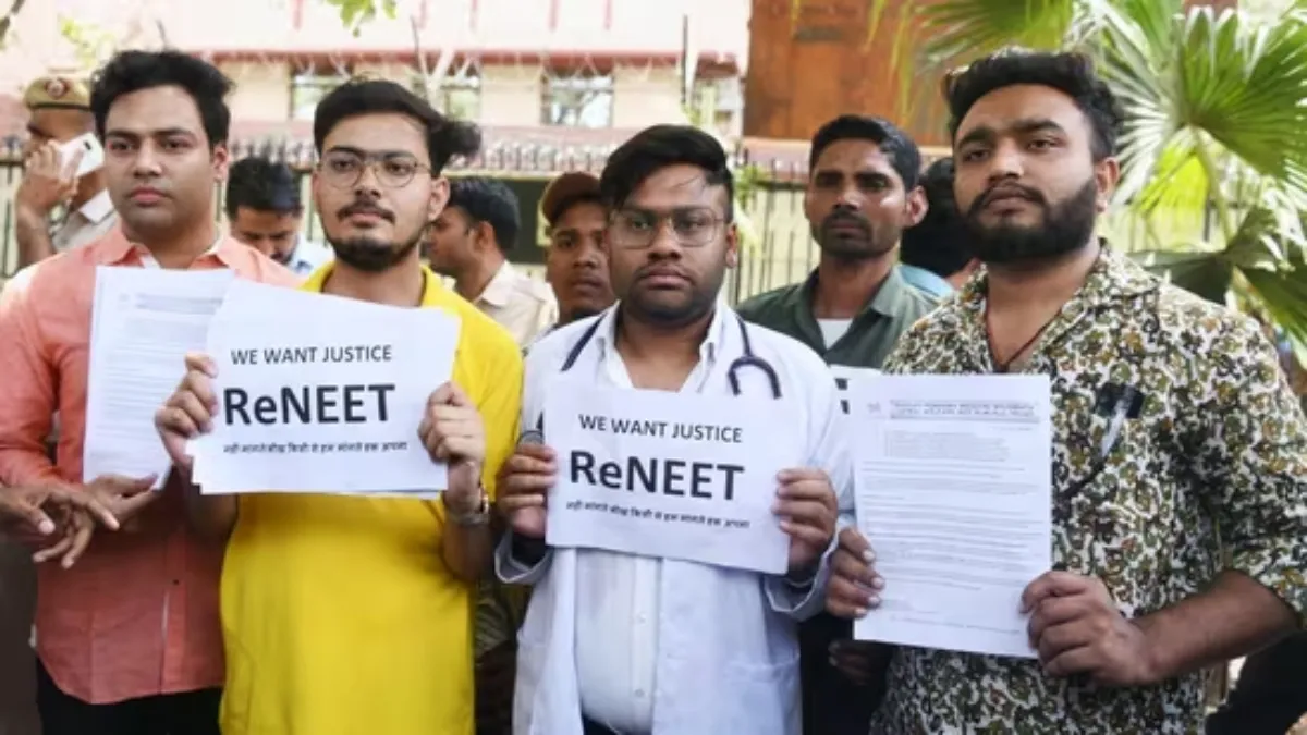 NEET 2024: पेपर लीक को लेकर एक्शन में आई नीतीश सरकार, 3 इंजीनियर सस्पेंड