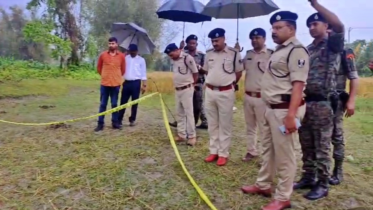 सुबह-सुबह बिहार में एनकाउंटर, STF ने कुख्यात चुनमुन झा को किया ढेर, तनिष्क लूटकांड में था शामिल - ENCOUNTER IN ARARIA