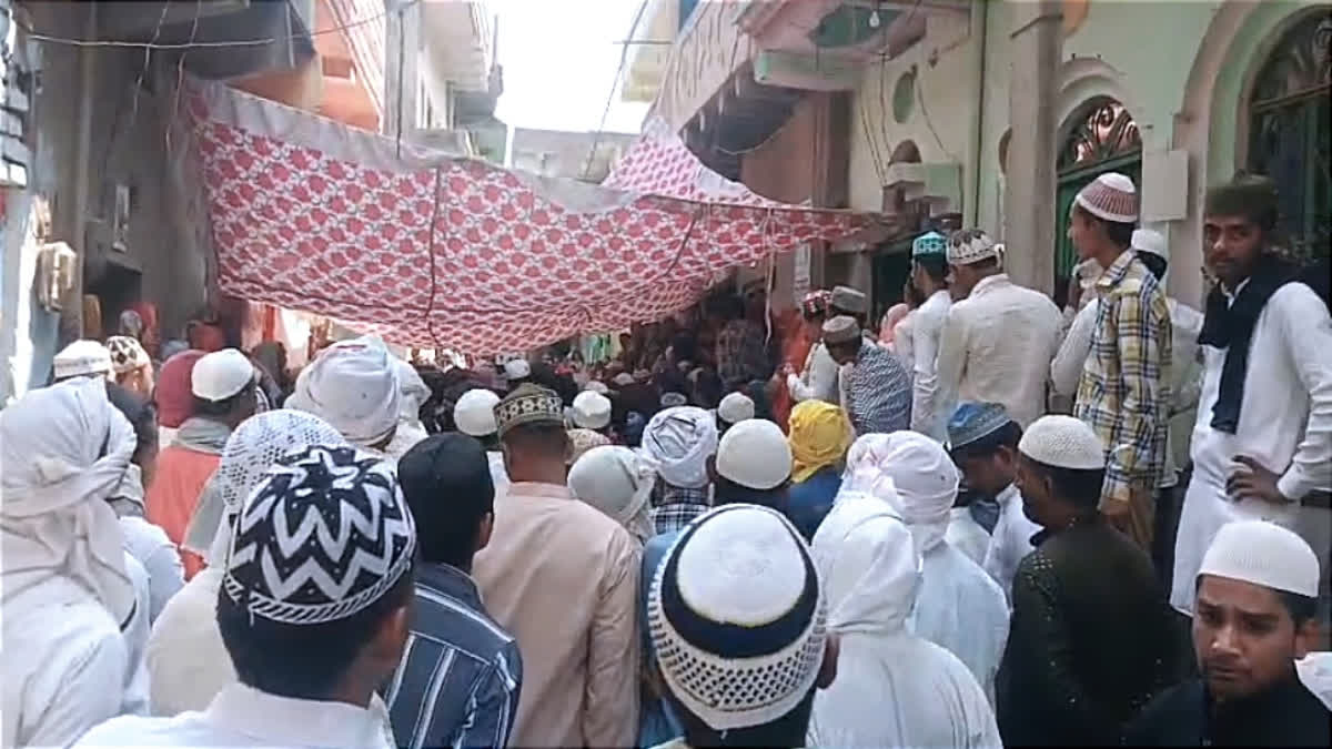 बिहार में बेटे की गोली मारकर हत्या, सदमा नहीं झेल पाई मां, एक साथ दोनों की निकली अर्थी - ROHTAS MURDER