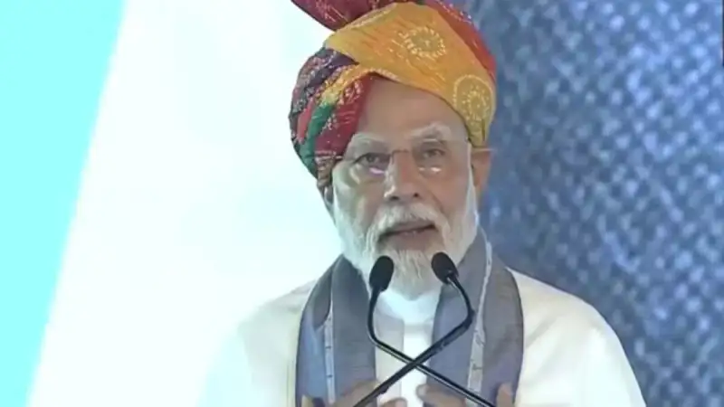 असम राजनीतिक विवाद: पीएम मोदी का कांग्रेस पर बड़ा हमला, असम में NDA की हैट्रिक का दावा
