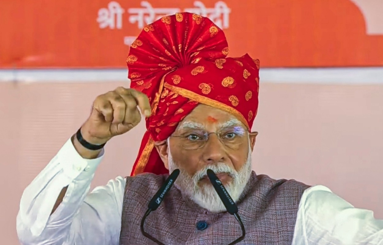 बीकानेर से PM मोदी की हुंकार: 'जब सिंदूर बारूद बनता है तो दुश्मनों का अंजाम तय होता है'