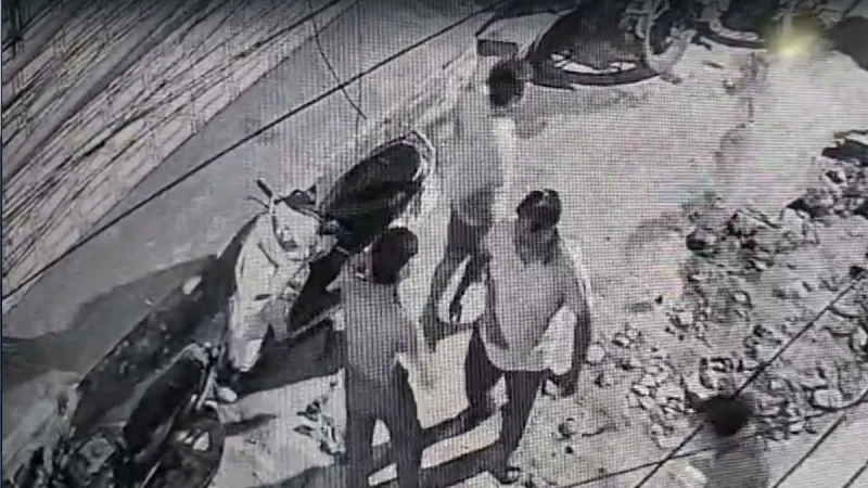 हुमा कुरैशी के चचेरे भाई की हत्या का CCTV फुटेज आया सामने, पार्किंग विवाद में वारदात