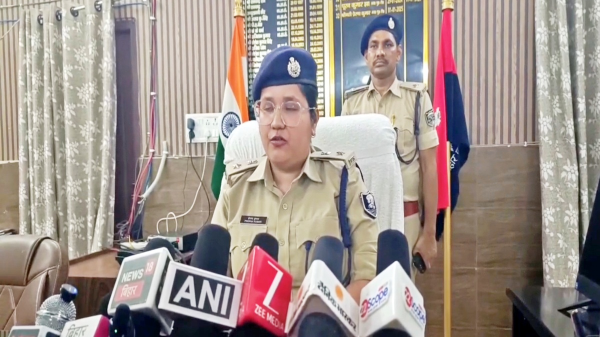 बिहार में करोड़ों का ब्राउन शुगर पकड़ा गया, दो महिला तस्कर समेत तीन गिरफ्तार
