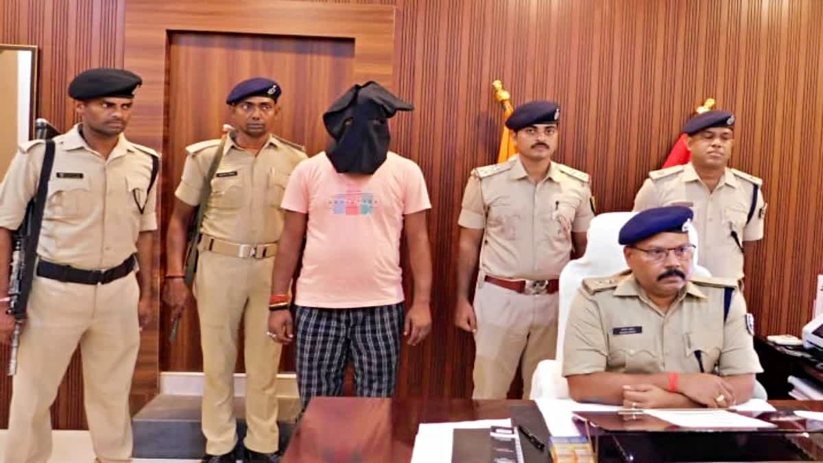 पिस्टल लेकर मेले में घूम रहा था कुख्यात, पुलिस ने रॉबिन यादव को किया गिरफ्तार