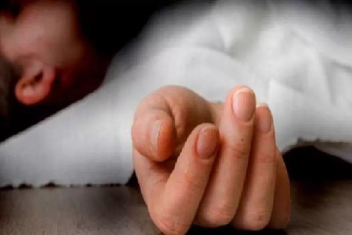 पूर्णिया में फांसी पर लटकी मिली महिला, दहेज प्रताड़ना का आरोप – पुलिस जांच जारी