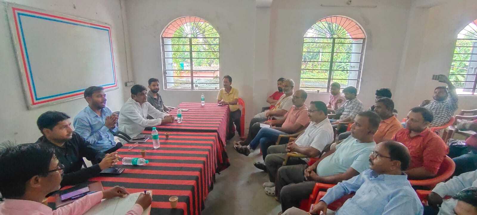 सिंहेश्वर: निगरानी समिति की बैठक में उर्वरक बिक्री का निर्देश