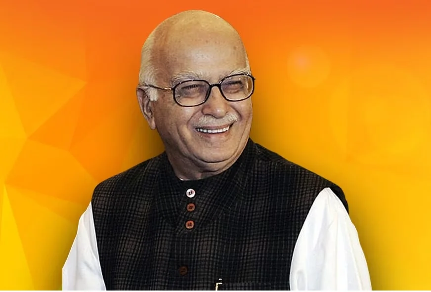 Lal Krishna Advani Political News: सक्रिय राजनीति से दूर, लेकिन आज भी बीजेपी की विचारधारा की रीढ़ हैं लालकृष्ण आडवाणी
